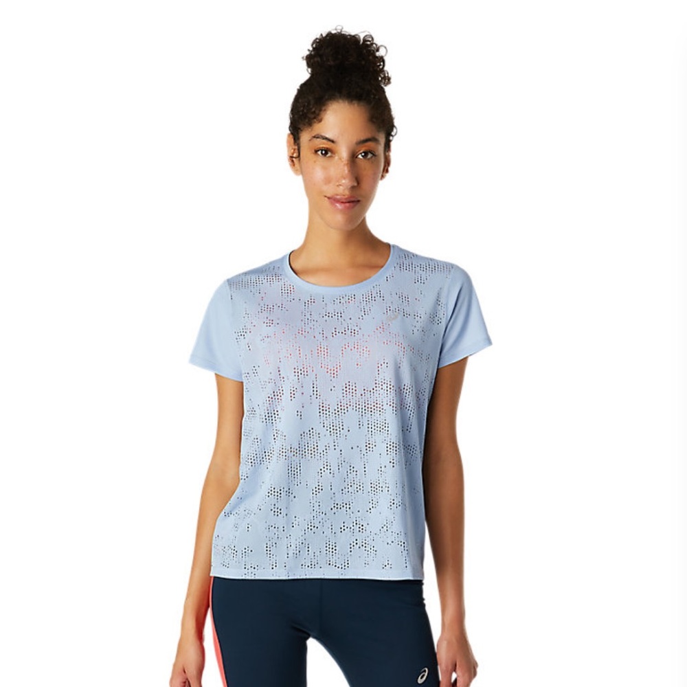 Women’s Medium, Color: Mist, Running top, Worn once